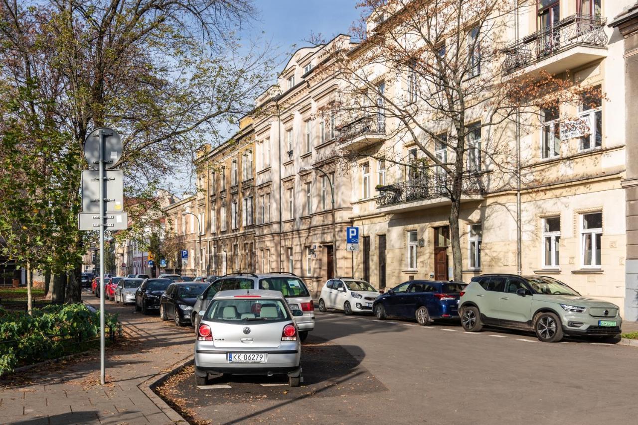 Dwupoziomowy Apartament Na Starym Podgorzu - By Upstairs Cracóvia Exterior foto