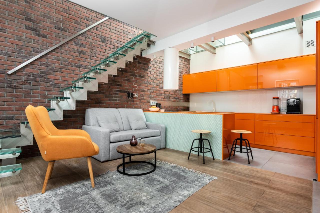 Dwupoziomowy Apartament Na Starym Podgorzu - By Upstairs Cracóvia Exterior foto